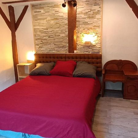 La Suite Du Bucheron Laharie Exterior photo